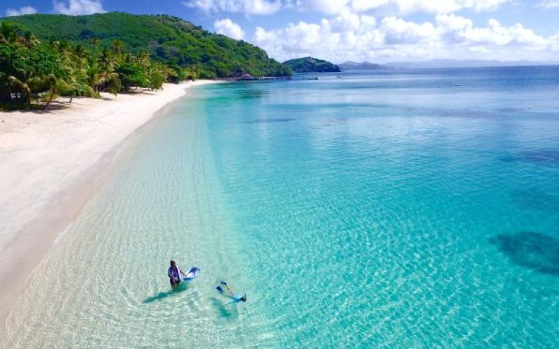 171220114707-kokomo-private-island-fiji-snorkeling