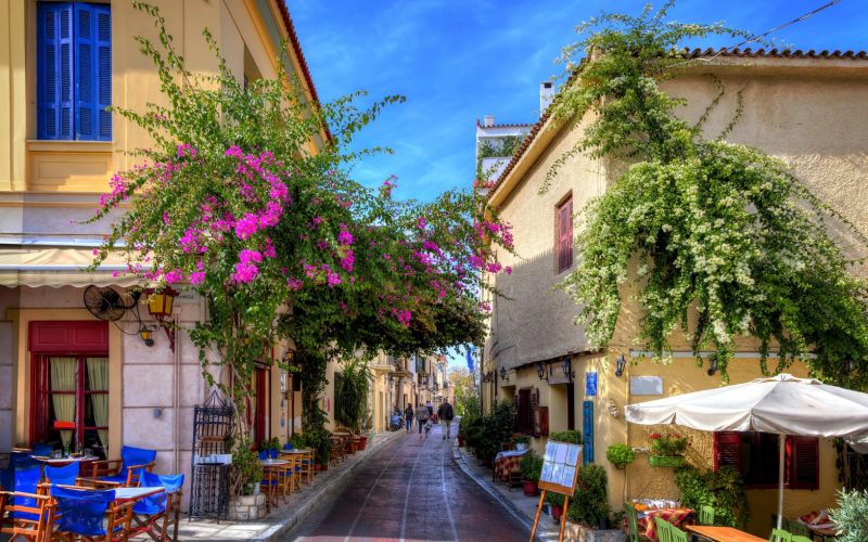 Plaka-area-tavernas-Athens-SH