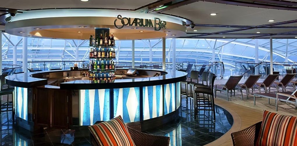Royal Caribbean International, Adventure of the Seas, Solarium Bar