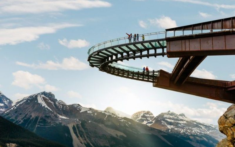 a4f0322ebe0b9c5bff_Attraction_Pursuit_Skywalk_MikeSeehagel_004-large