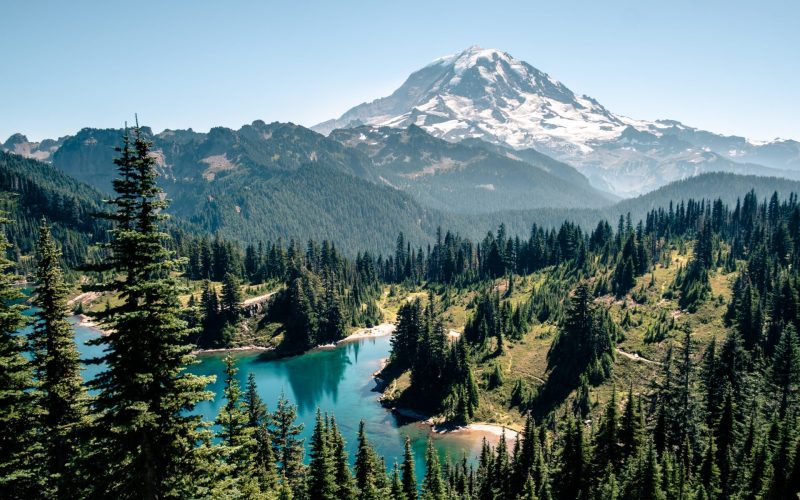 hikes-mount-rainier-national-park-1920x1280