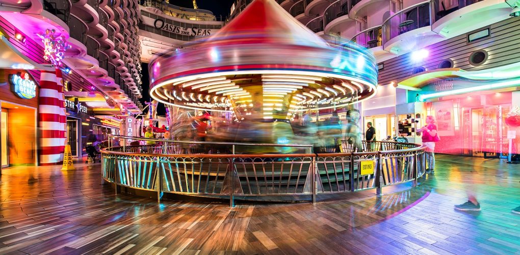 oasis-carousel.jpg