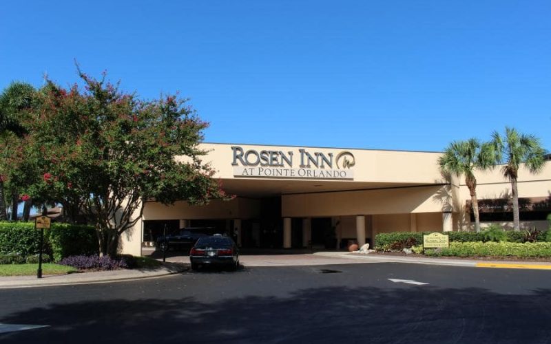 rosen-inn-at-pointe-orlando-03-min