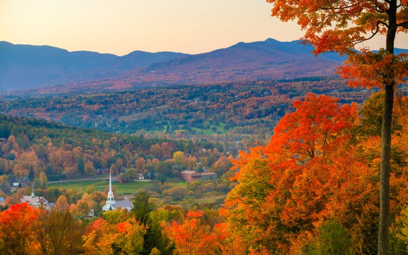 Fall,Foliage,And,The,Stowe,Community,Church,,Stowe,,Vermont,,Usa