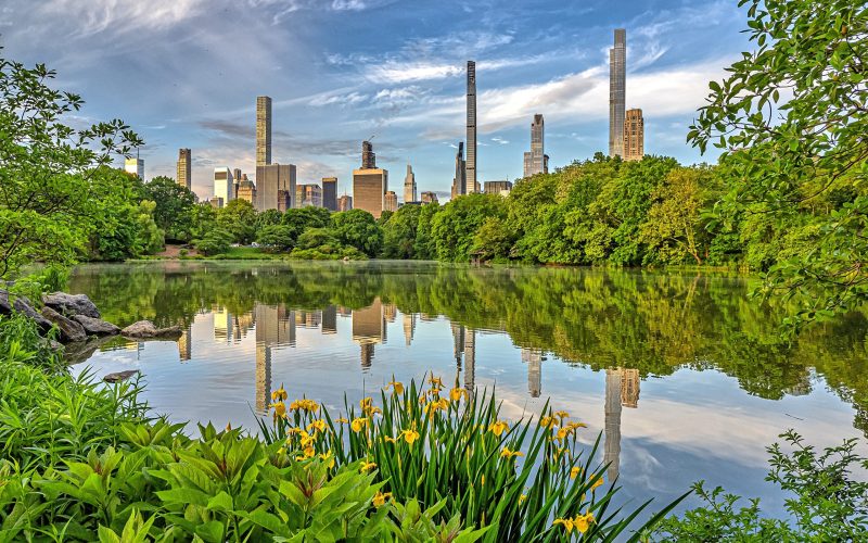 At,He,Lake,In,Central,Park,,New,York,City,,Manhattan