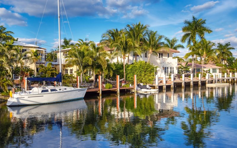 Luxurious,Yacht,And,Waterfront,Homes,In,Fort,Lauderdale,,Florida