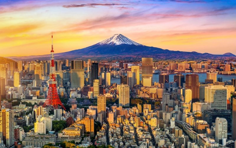 Aerial,View,Of,Tokyo,Cityscape,With,Fuji,Mountain,In,Japan.